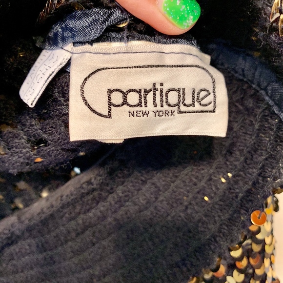 Partique New York VTG Gold Sequin Cropped Sweater - Picture 6 of 7